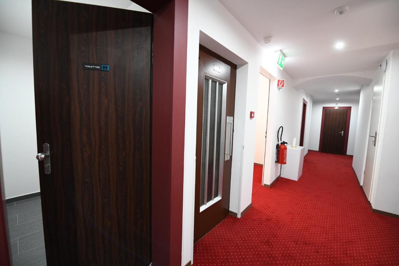 Hotel De France La Chaux De Fonds Dış mekan fotoğraf