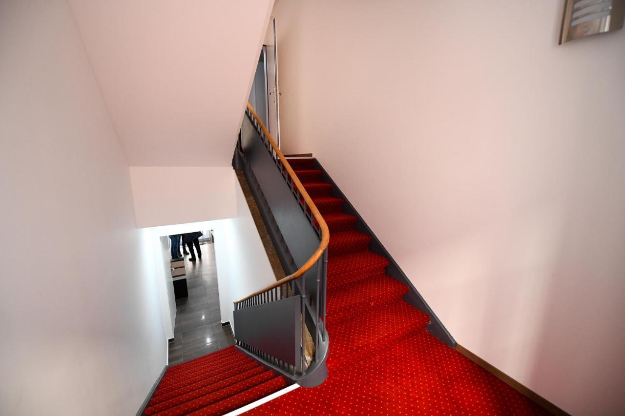 Hotel De France La Chaux De Fonds Dış mekan fotoğraf